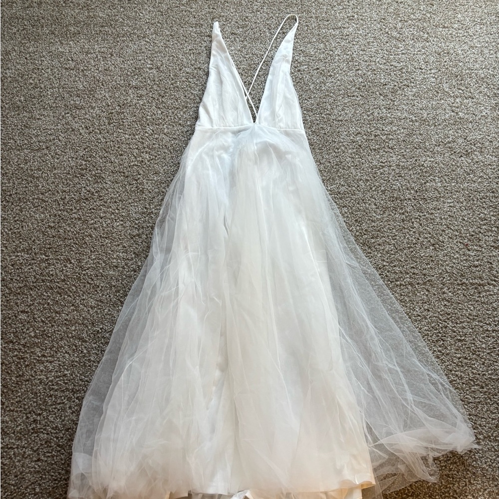 Hello Molly White Wedding Dress - Picture 3 of 6